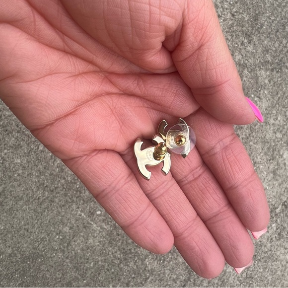 Chanel - Picture 11 of 12